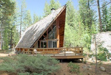 RedAwning Pyramid Peak